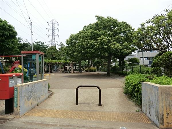 park. 257m until Akimasa park