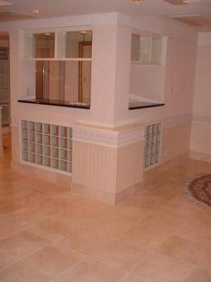 Kitchen. bar counter