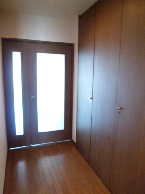 Receipt. Corridor
