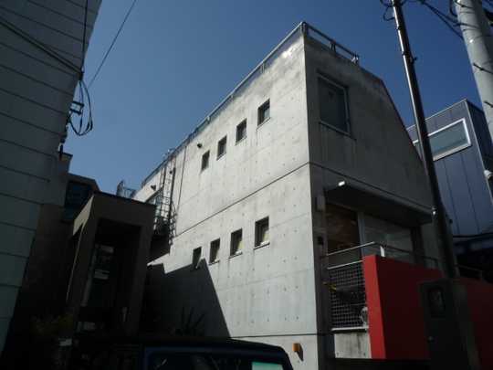 Local appearance photo. The building entrance, From the north driveway.