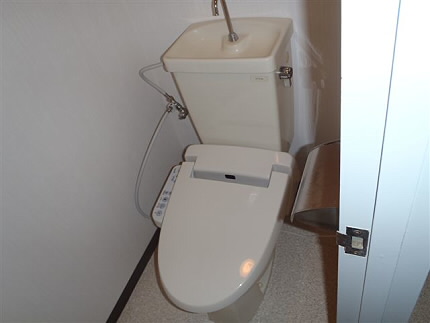 Toilet