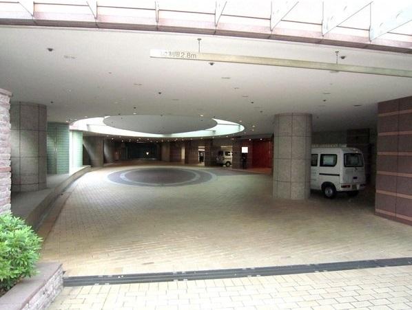 Parking lot. rotary
