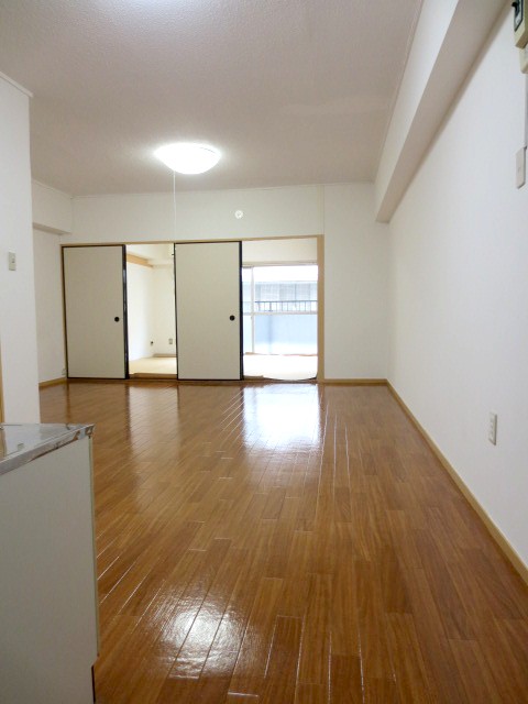 Living and room