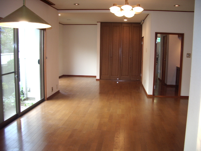 Living and room