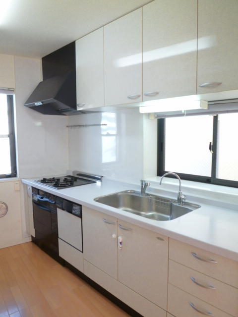 Kitchen. Refrigerator leaving product