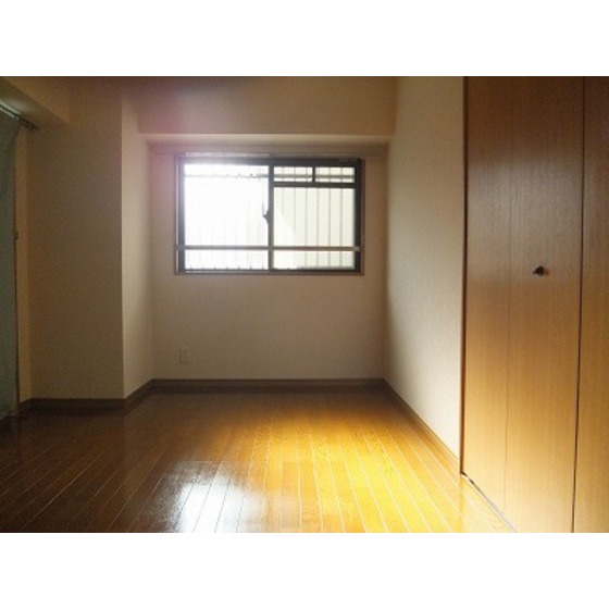 Other room space. Other room