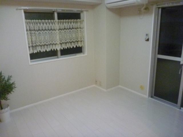 Living. Green Capital Hiroo
