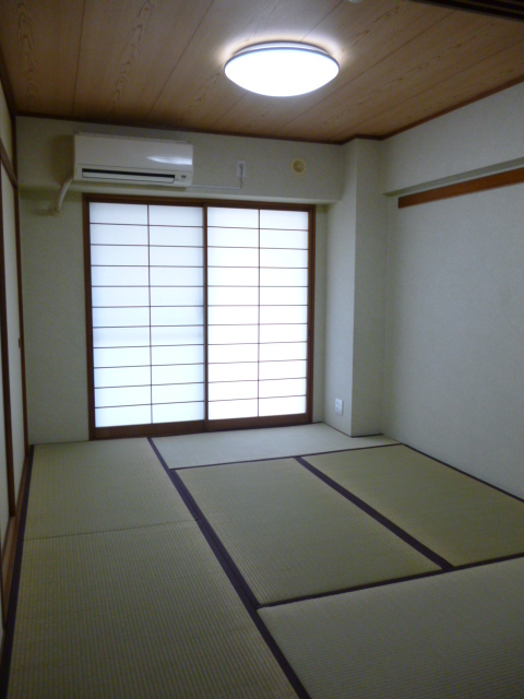 Other room space