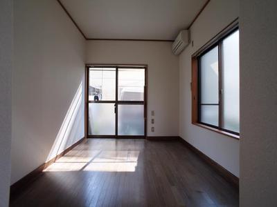 Living and room