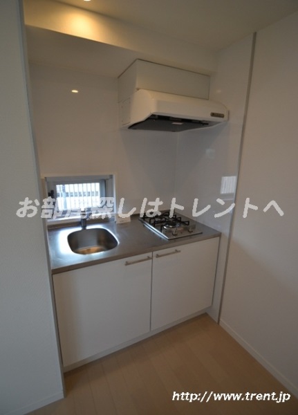 Kitchen. Is a reference photograph of the same building the sixth floor of the 1R (another type).
