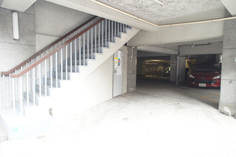 Parking lot