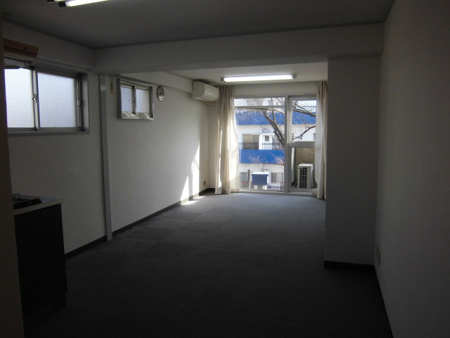 Living and room