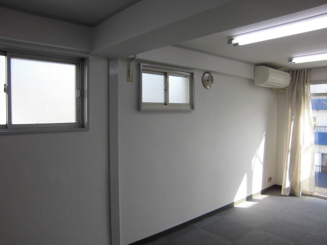 Other room space