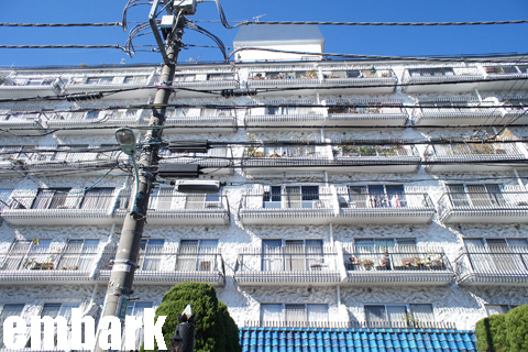 Convenience store. FamilyMart Dogenzaka up shop until the (convenience store) 479m