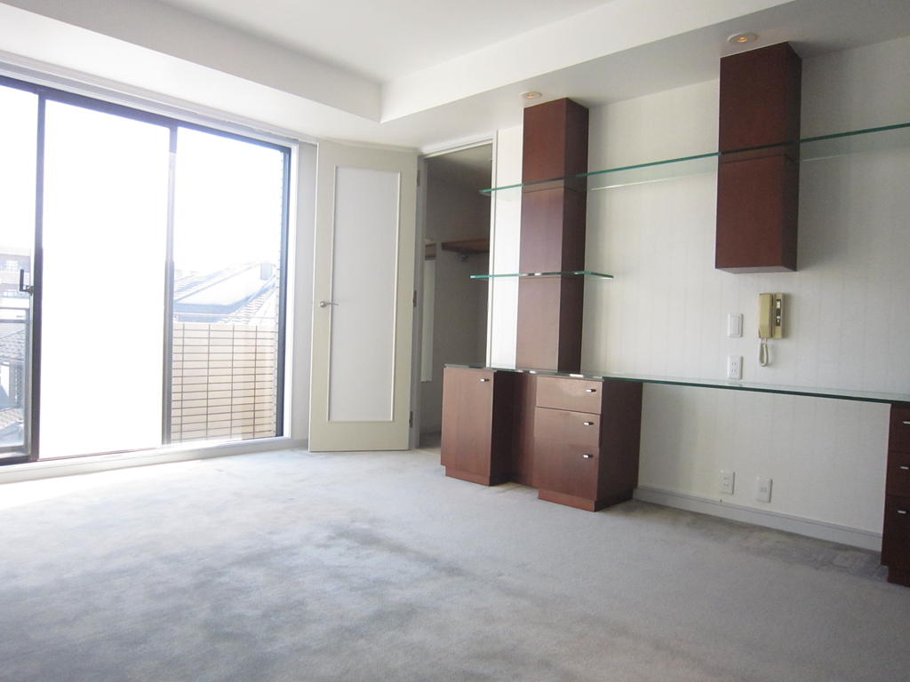 Other room space
