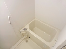 Bath. There bathroom dryer