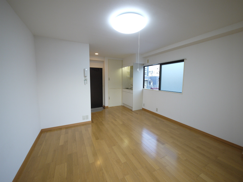 Living and room