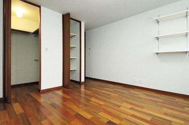 Same specifications photos (Other introspection). ( Building) same specification