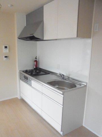 Other room space. System kitchen gas three-necked
