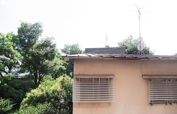 View photos from the dwelling unit