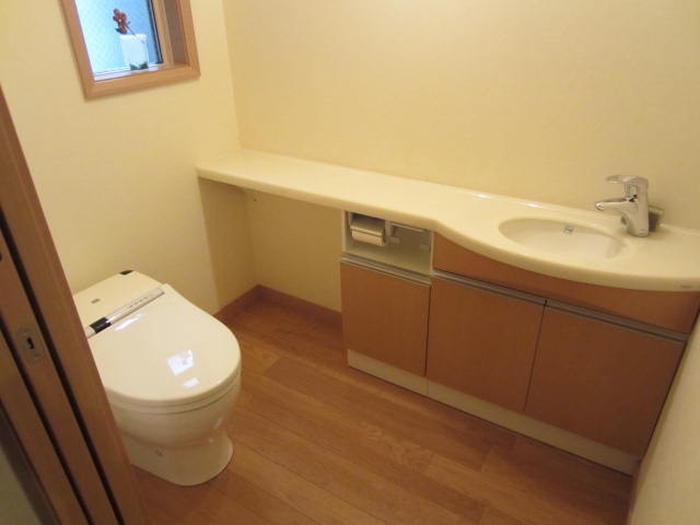 Toilet