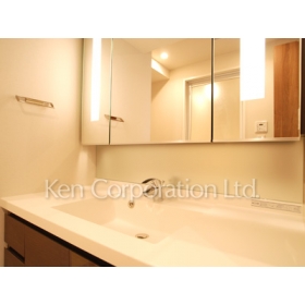 Washroom. Shoot the same type on the 12th floor of the room. Specifications may be different.