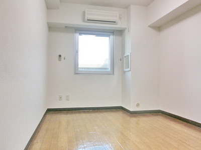 Living and room. Flooring