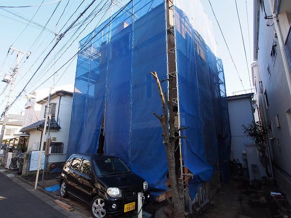 Local photos, including front road. Local (11 May 2013) Shooting