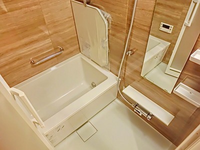 Bath. Add cooked ・ With bathroom dryer