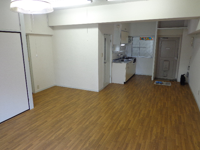 Living and room