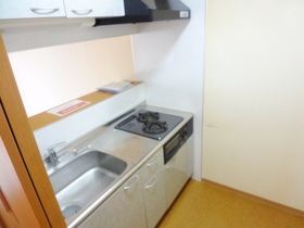 Kitchen. Counter kitchen!