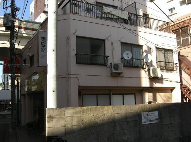 Building appearance. appearance