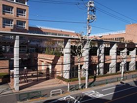 Junior high school. Private Fujimi up hill junior high school 323m