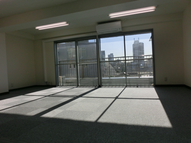 Living and room
