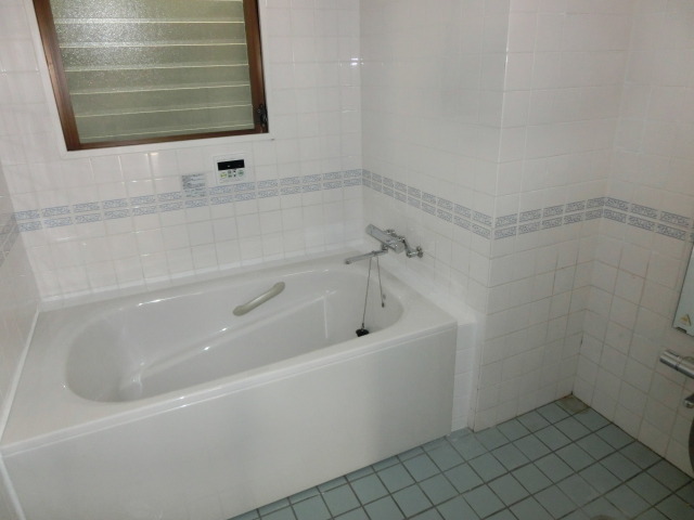 Bath. With additional heating