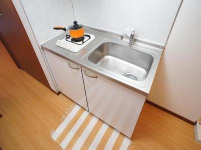 Kitchen. ☆ Model room held in ☆