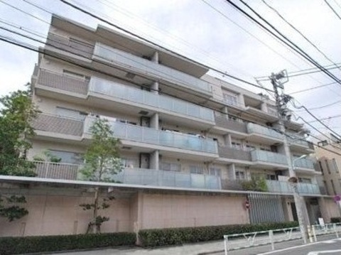 Building appearance. 2