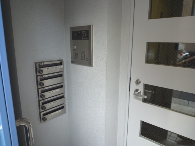 Entrance. M3 (M3)