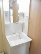 Washroom. It is a convenient independent type in popularity