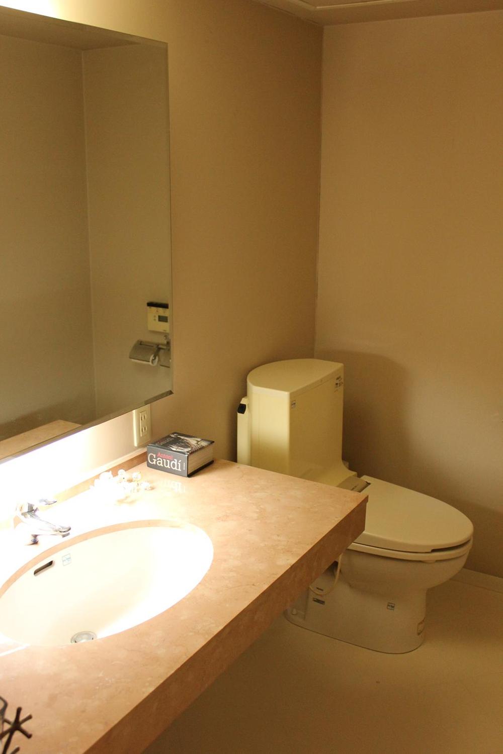 Wash ・ Toilet (203 December) shooting