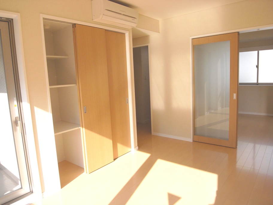 Living and room