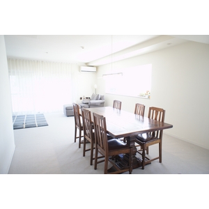 Living and room. Living (furniture will be removed)