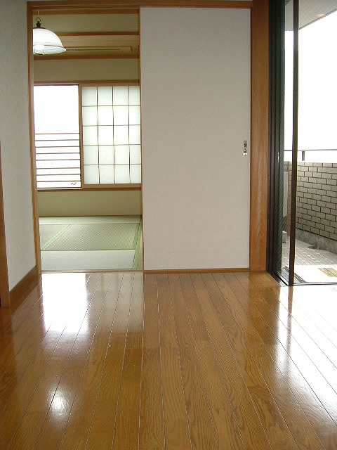 Living and room