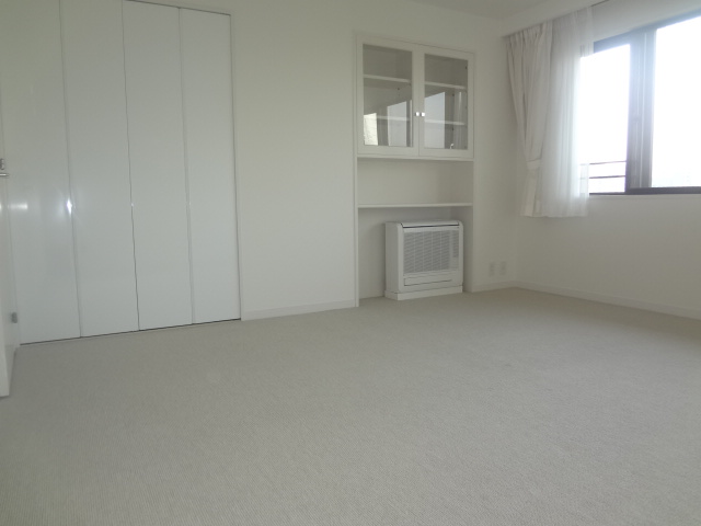 Other room space