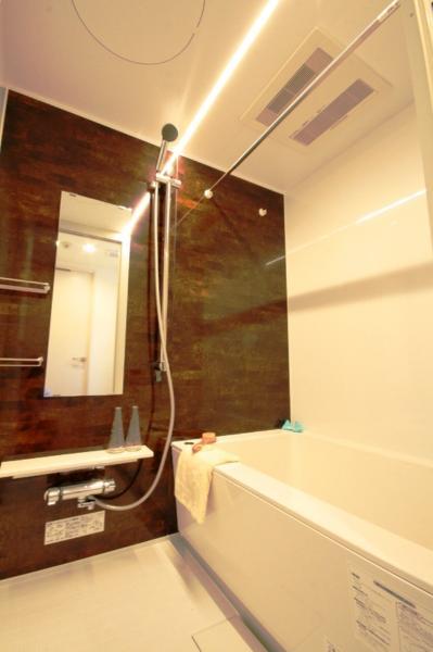 Same specifications photo (bathroom)