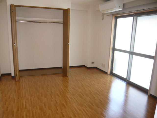 Living and room. The latest recruitment situation is not please contact us