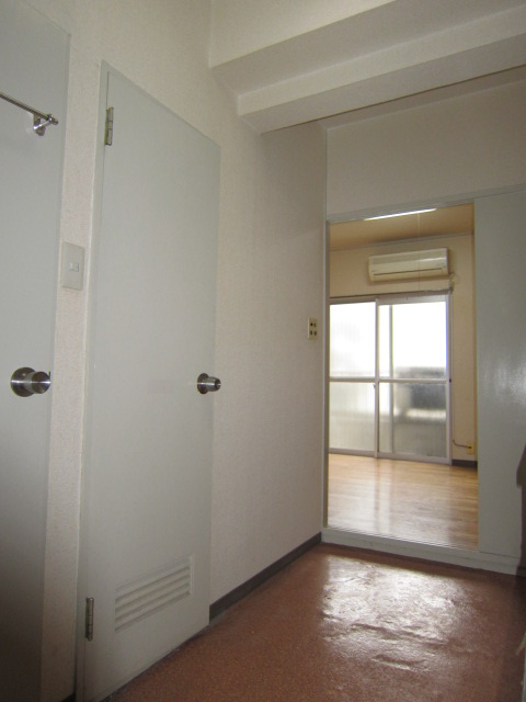 Other room space