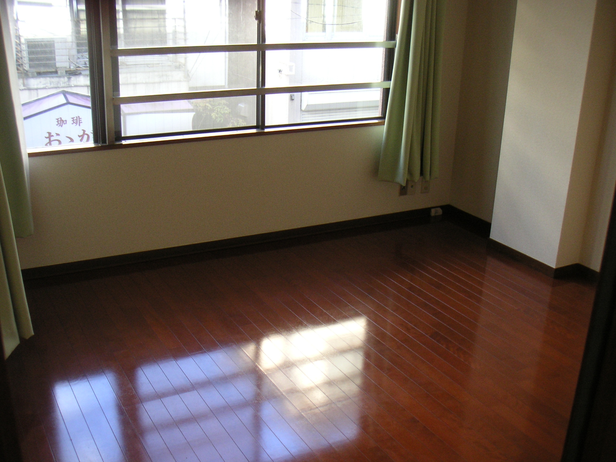 Living and room