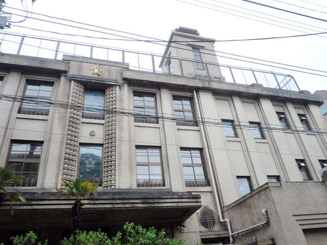 Primary school. 792m to Shibuya Ward Hiroo Elementary School