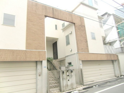 Building appearance. appearance
